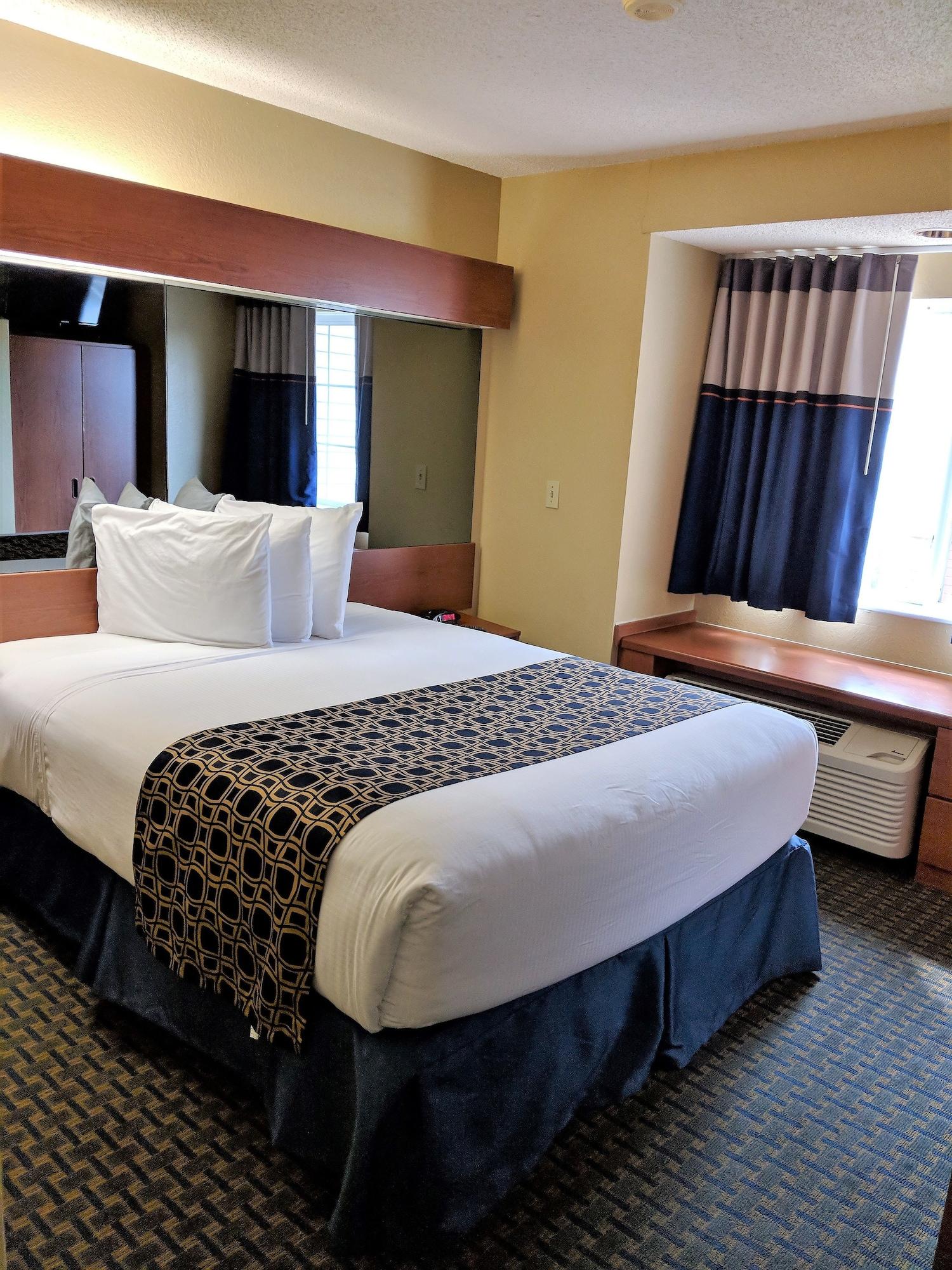 Microtel Inn & Suites Лісберґ Екстер'єр фото