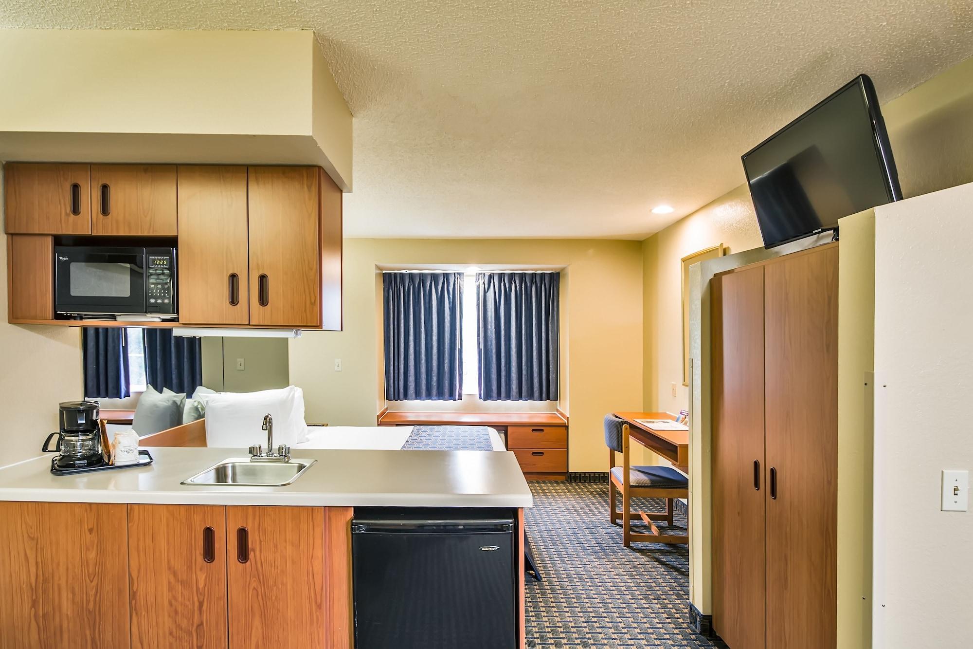 Microtel Inn & Suites Лісберґ Екстер'єр фото